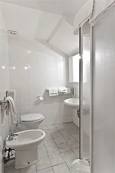 Trastevere Hotel Cisterna Rome